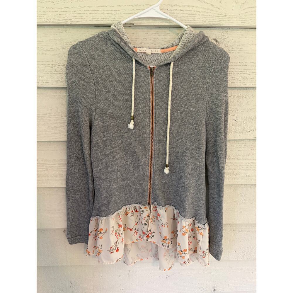 Hint of Mint Gray Floral Ruffle Hem Zip Hoodie Women’s Size Small Lightweight - Picture 2 of 8